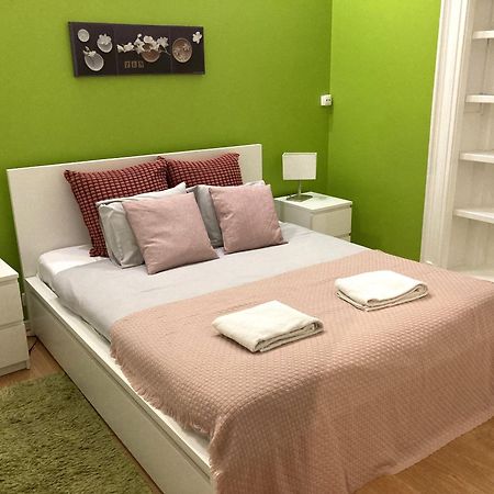 Lisbon T2 Apartment In Typical Villa In Sapadores Lisboa Extérieur photo