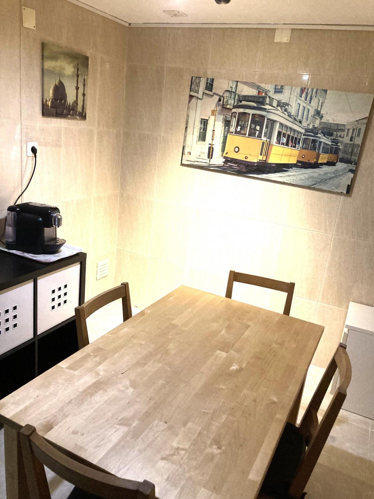 Lisbon T2 Apartment In Typical Villa In Sapadores Lisboa Extérieur photo