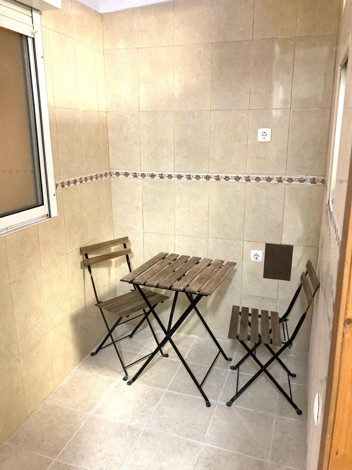 Lisbon T2 Apartment In Typical Villa In Sapadores Lisboa Extérieur photo